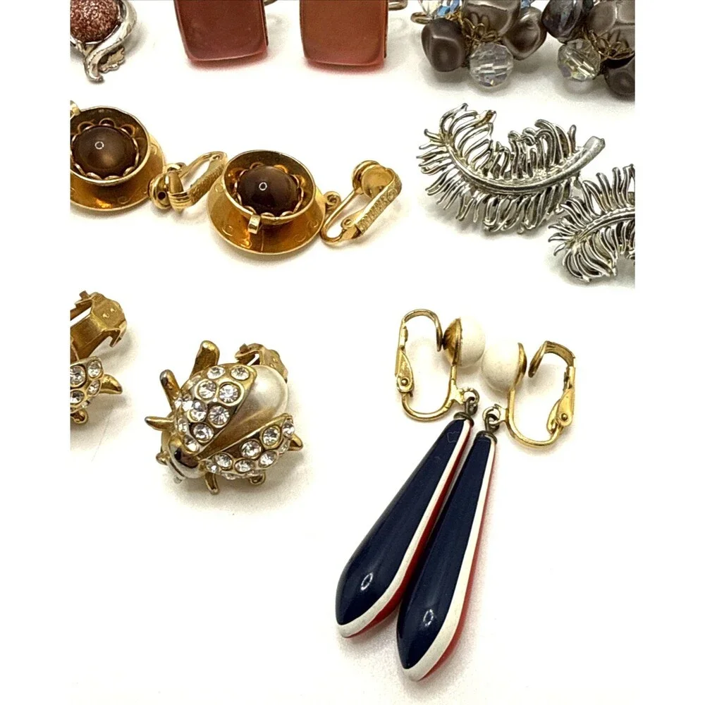 Unbranded lot 10